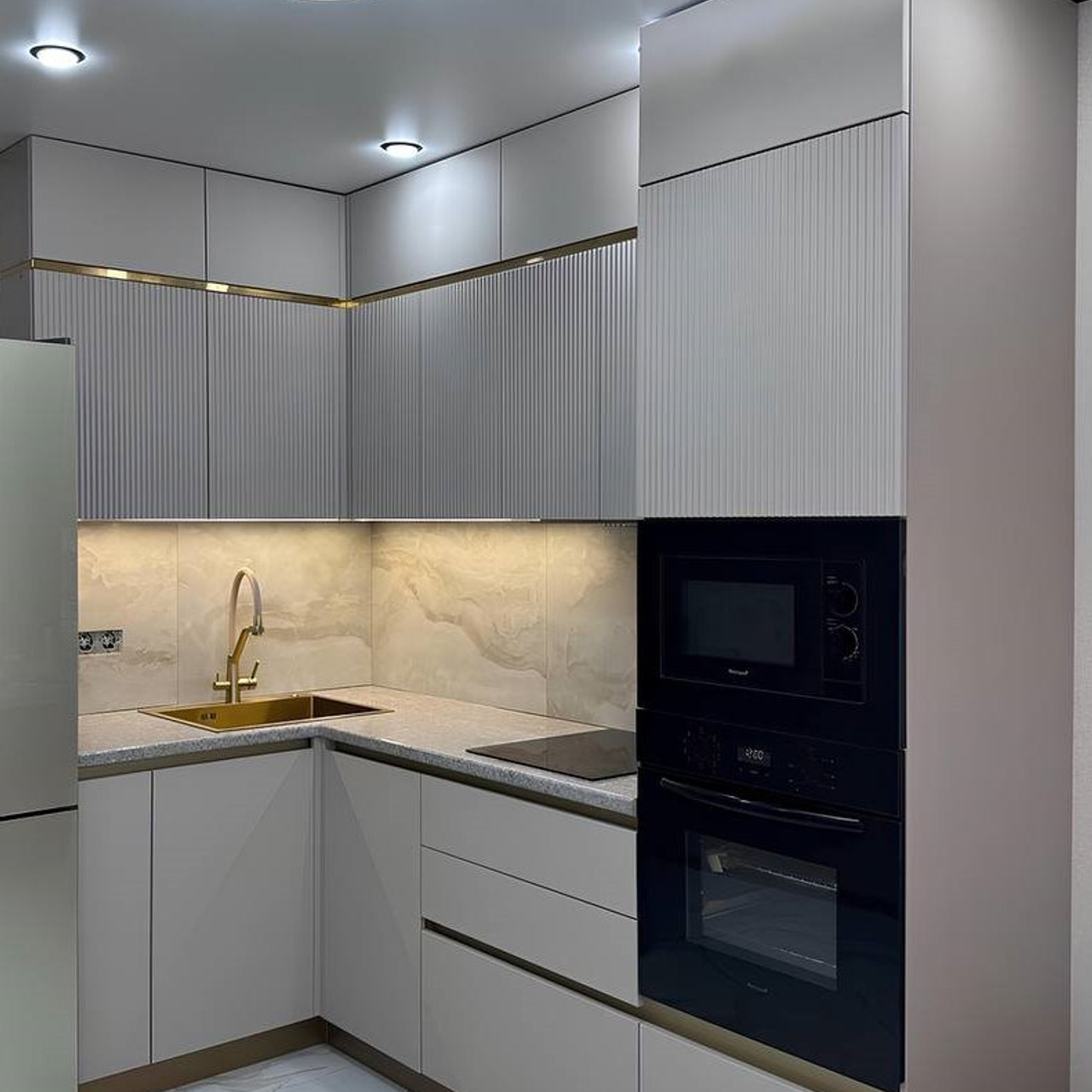 Отзывы о нас. Фурни мебель на заказ в Москве: шкафы, кухни, рабочие зоны, прихожие