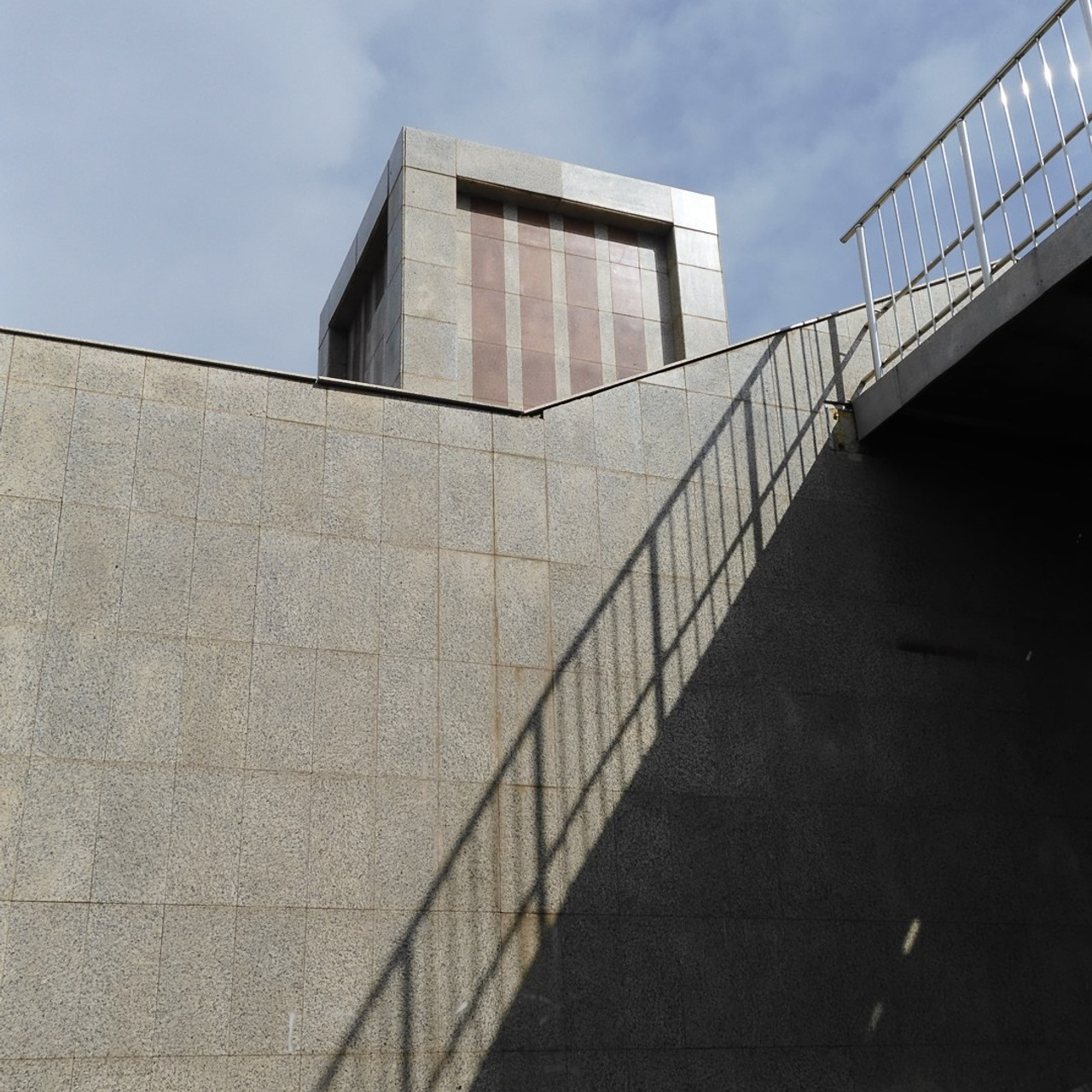 Fujifilm X-Half: Полный обзор самой странной камеры для соцсетей. Стоит ли покупать?