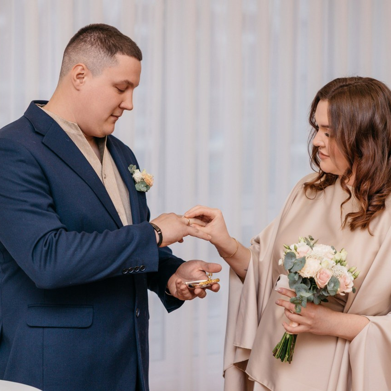 Отзывы. Профессиональный фотограф в Кирове Антон Суслов