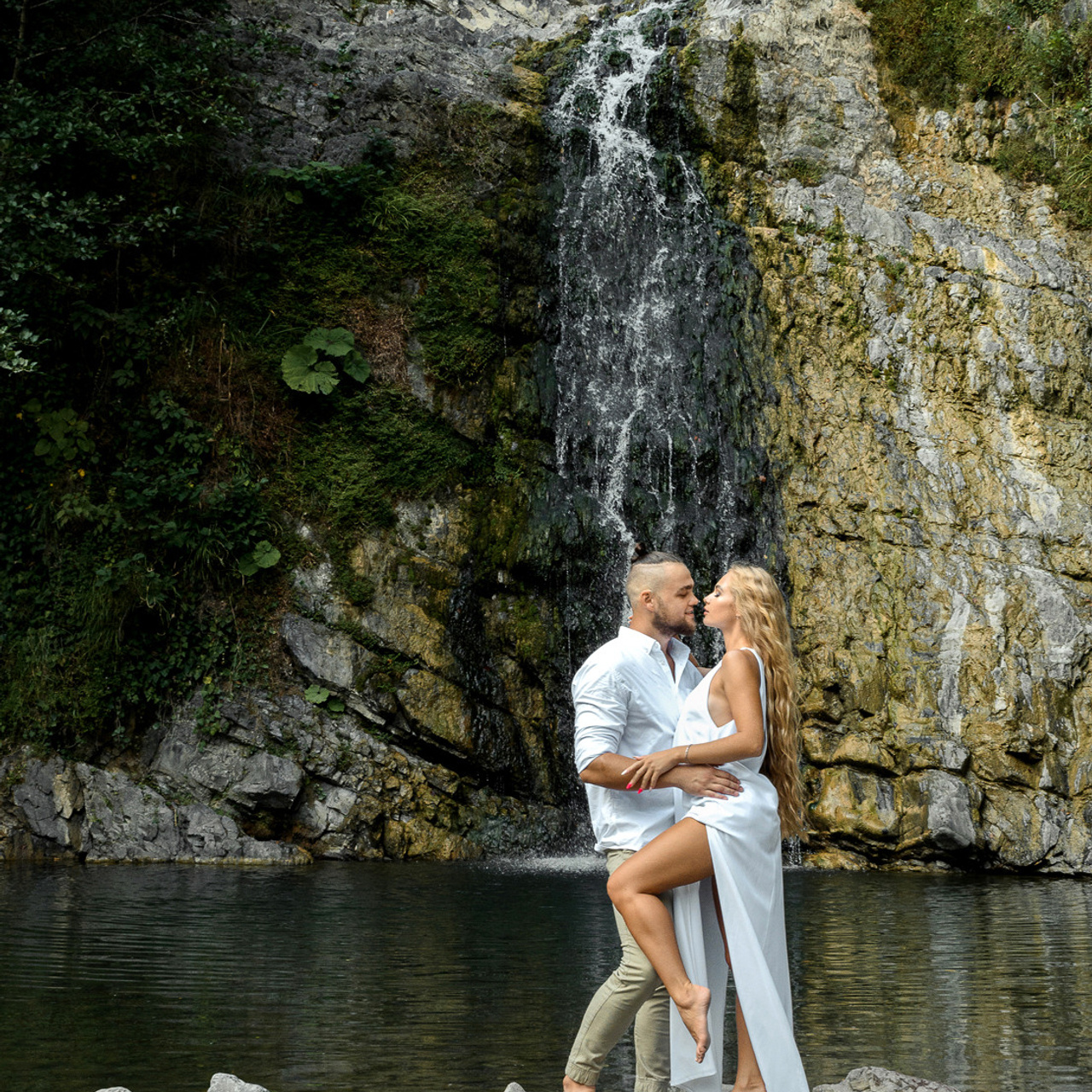 Водопад чувств. Свадебный фотограф Ростов-на-Дону Сочи