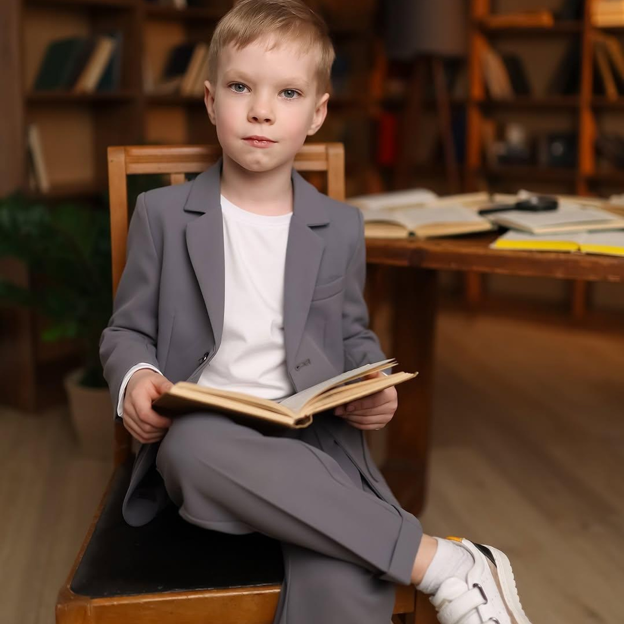 Станция Альбомная — современные выпускные альбомы