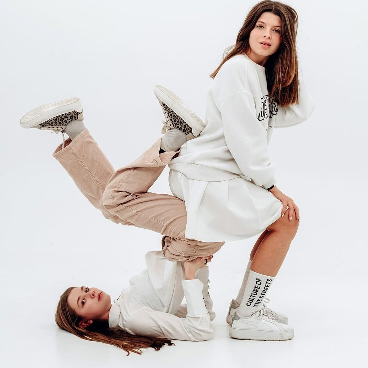 Станция Альбомная — современные выпускные альбомы