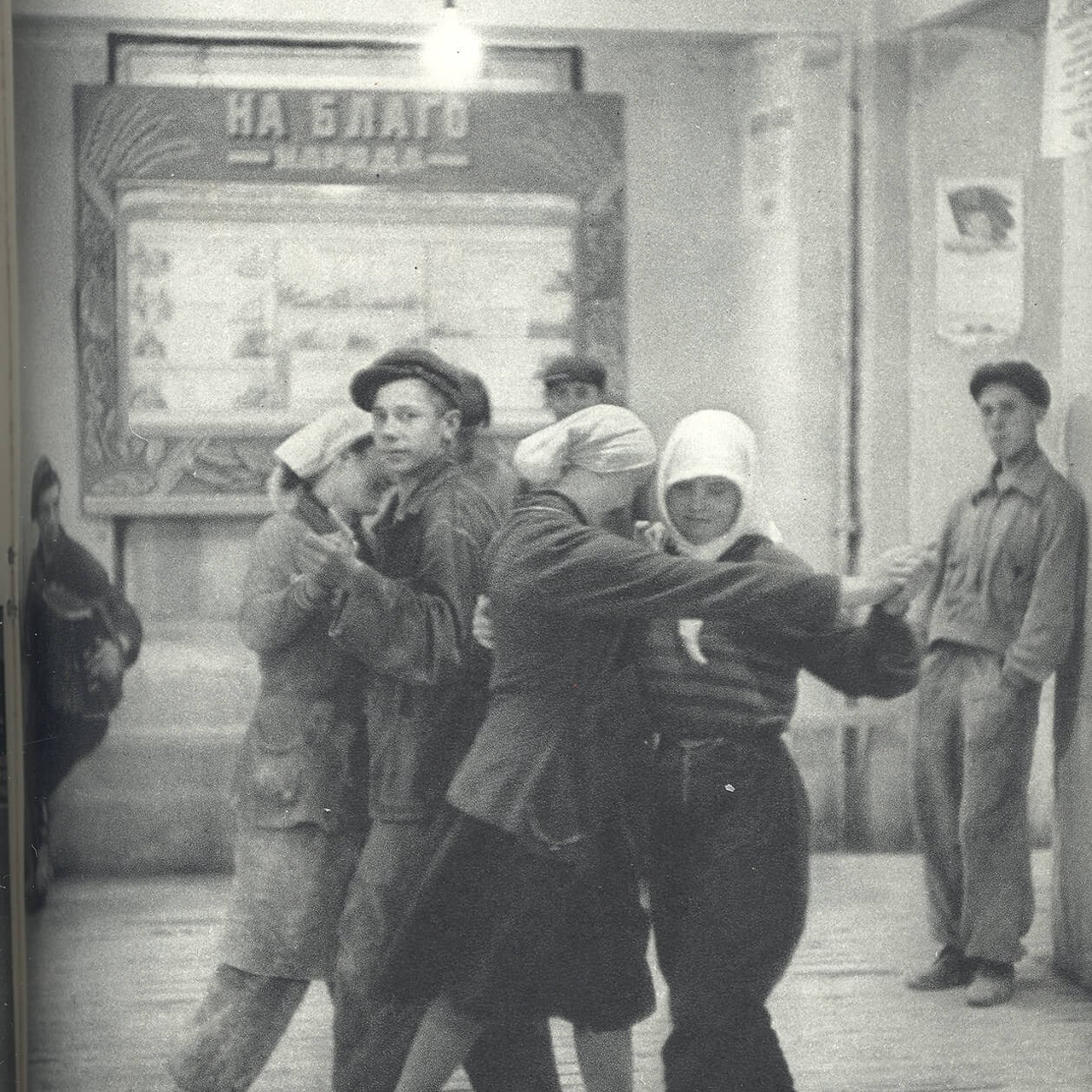 Анри Картье-Брессон — биография и альбомы известного фотографа. ТУРМАЛИН ТАНЯ ЖЕНСКИЙ ФОТОГРАФ В МОСКВЕ