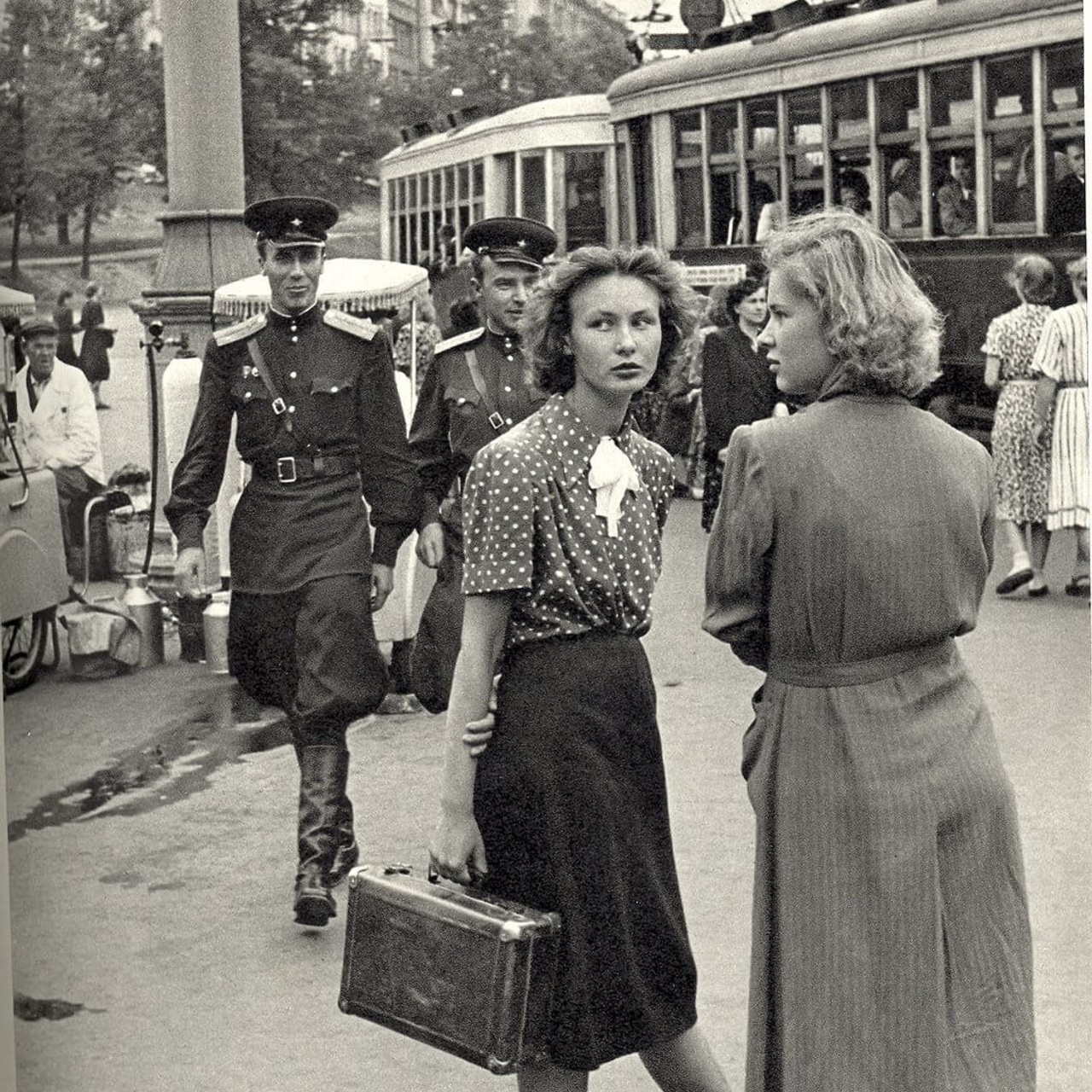 Анри Картье-Брессон — биография и альбомы известного фотографа. ТУРМАЛИН ТАНЯ ЖЕНСКИЙ ФОТОГРАФ В МОСКВЕ