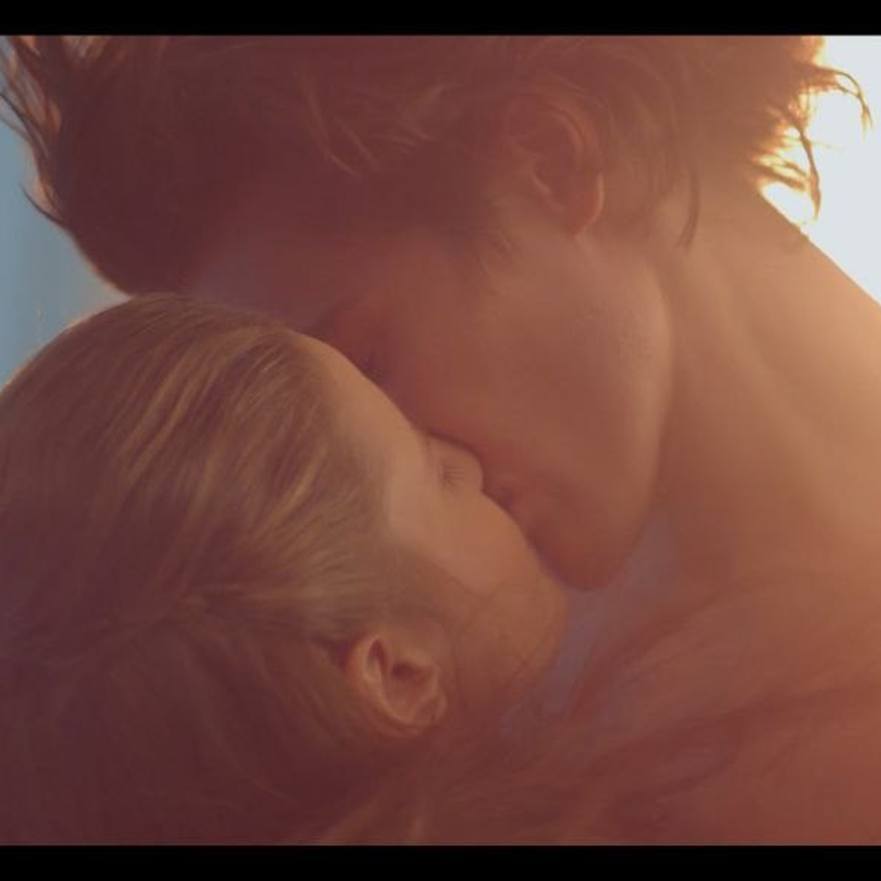 «ОН ДРАКОН» смотрим кино с турмалин. ТУРМАЛИН ТАНЯ ЖЕНСКИЙ ФОТОГРАФ В МОСКВЕ