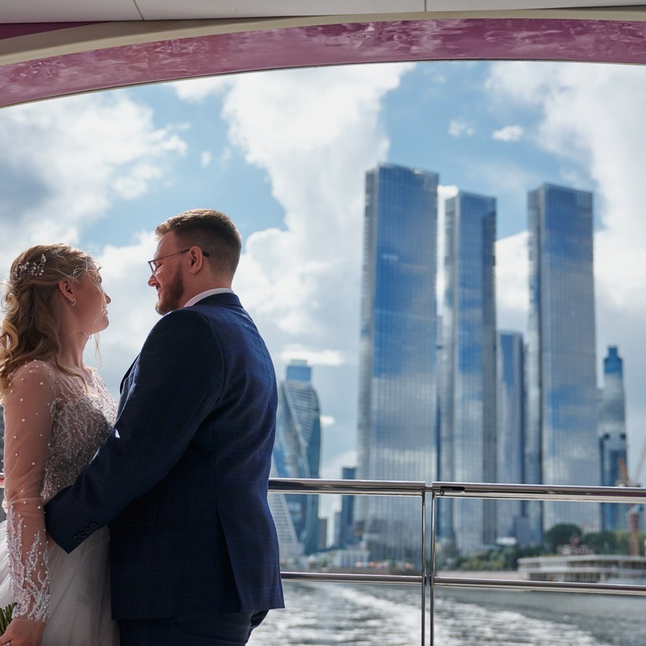 Отзывы о фотографе Евгении Опарине