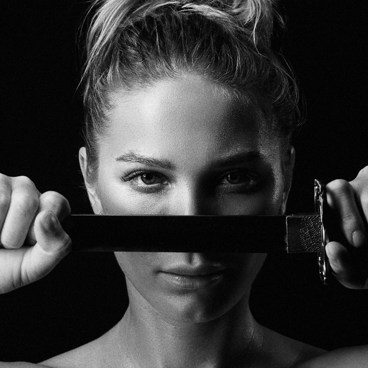 Отзывы на фотографа Алексей Кудряшов. Ню фотограф в городе Владивосток Алексей Кудряшов