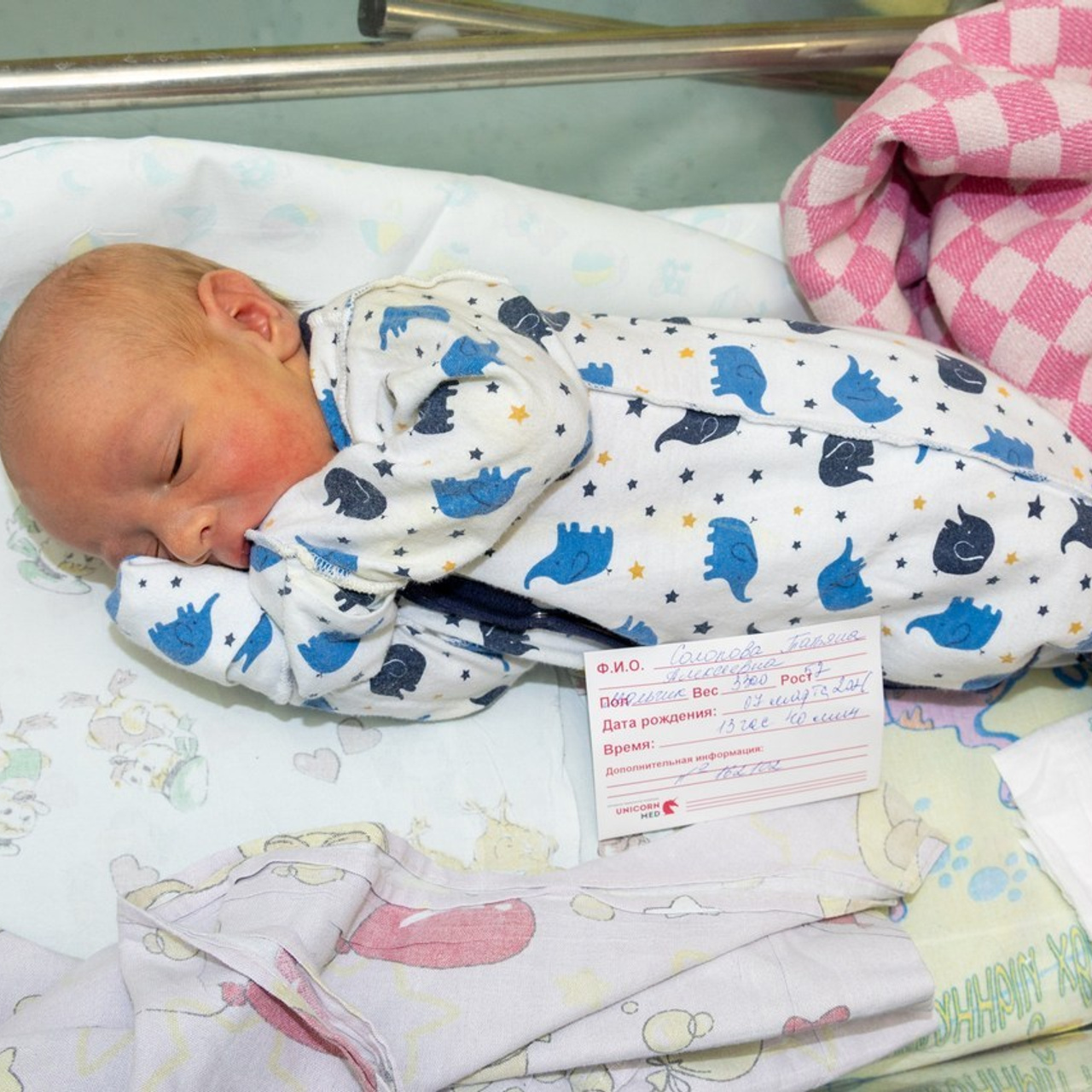 Отзывы. Фотосъемка выписки из роддома в Москве, заказать фотографа на выписку ньюборн съемка в роддоме newborn фотограф в Юдино