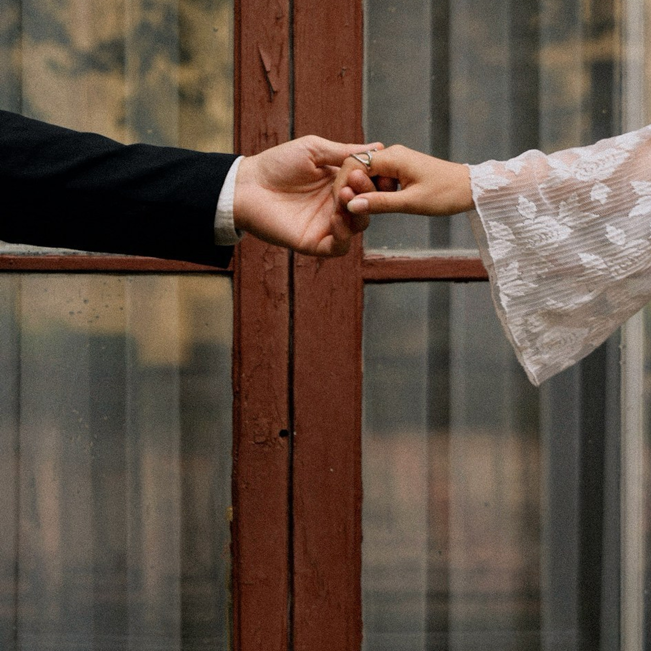 Отзывы. О ЛЮБВИ НЕ ГОВОРЯТ.ЕЕ ПОКАЗЫВАЮТ