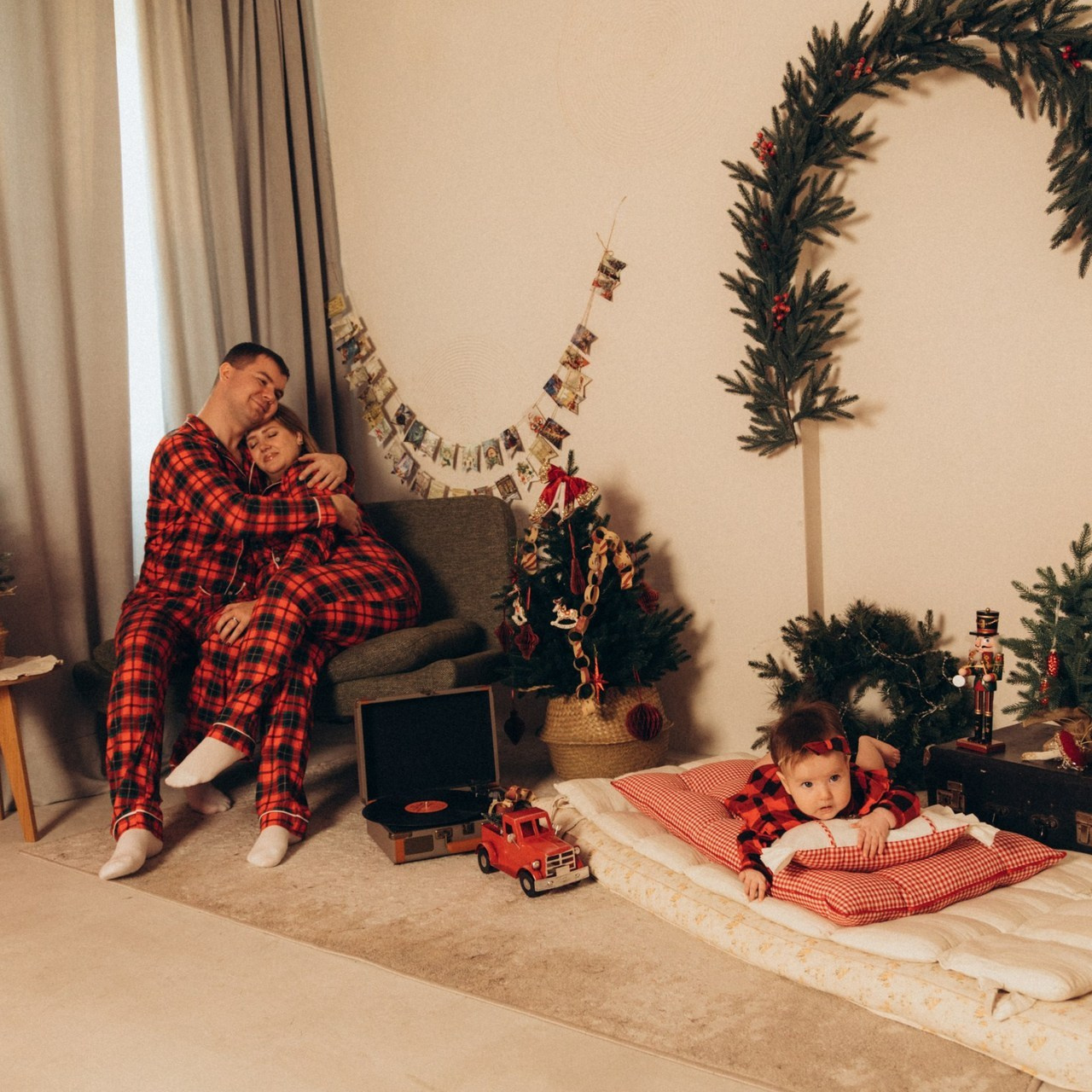 Отзывы. Евгения Горбунова фотограф новорожденных в Новом Уренгое