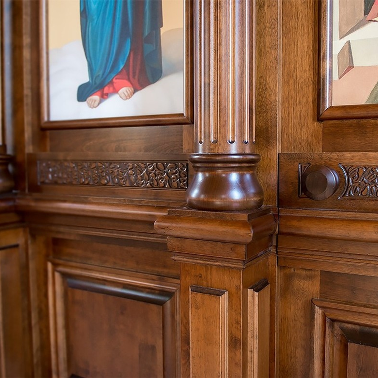 Иконостас. Стильная домашняя мебель