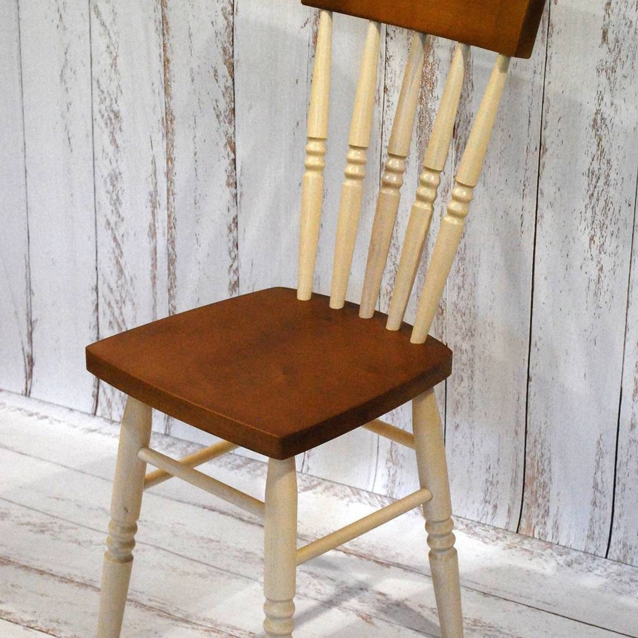 Стул жесткий SD03. Стильная домашняя мебель