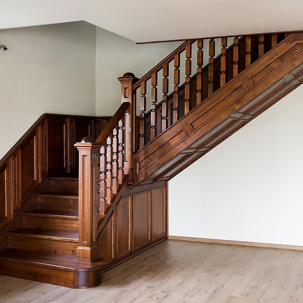 Лестница L01. Стильная домашняя мебель