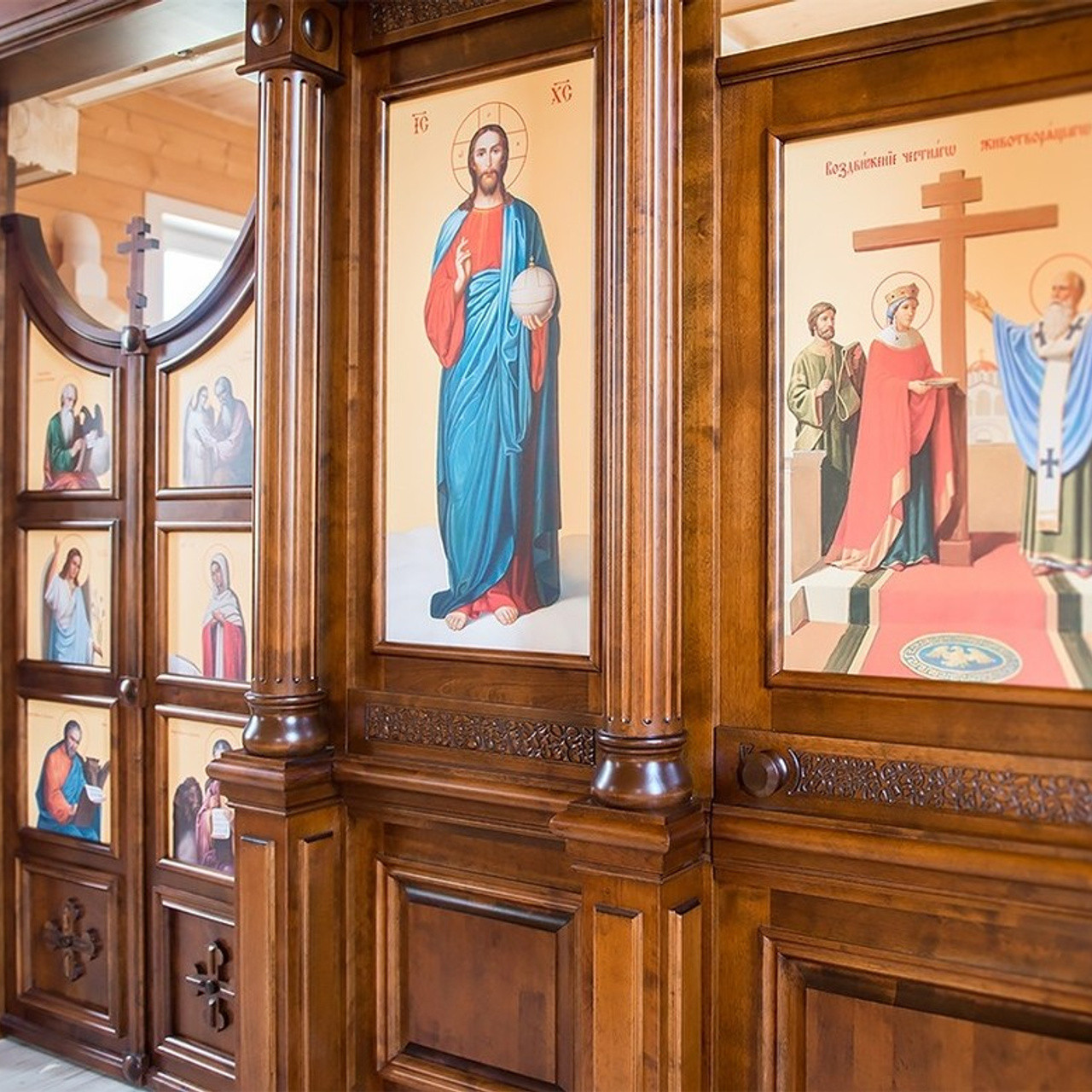 Иконостас. Стильная домашняя мебель