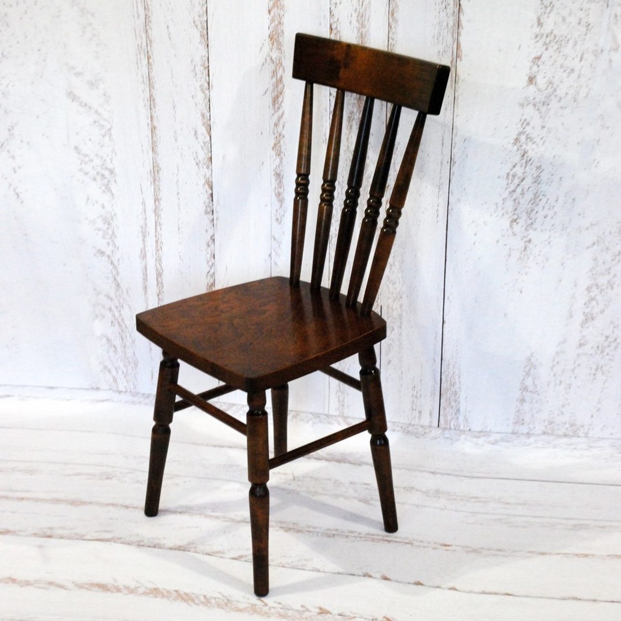 Стулья. Стильная домашняя мебель