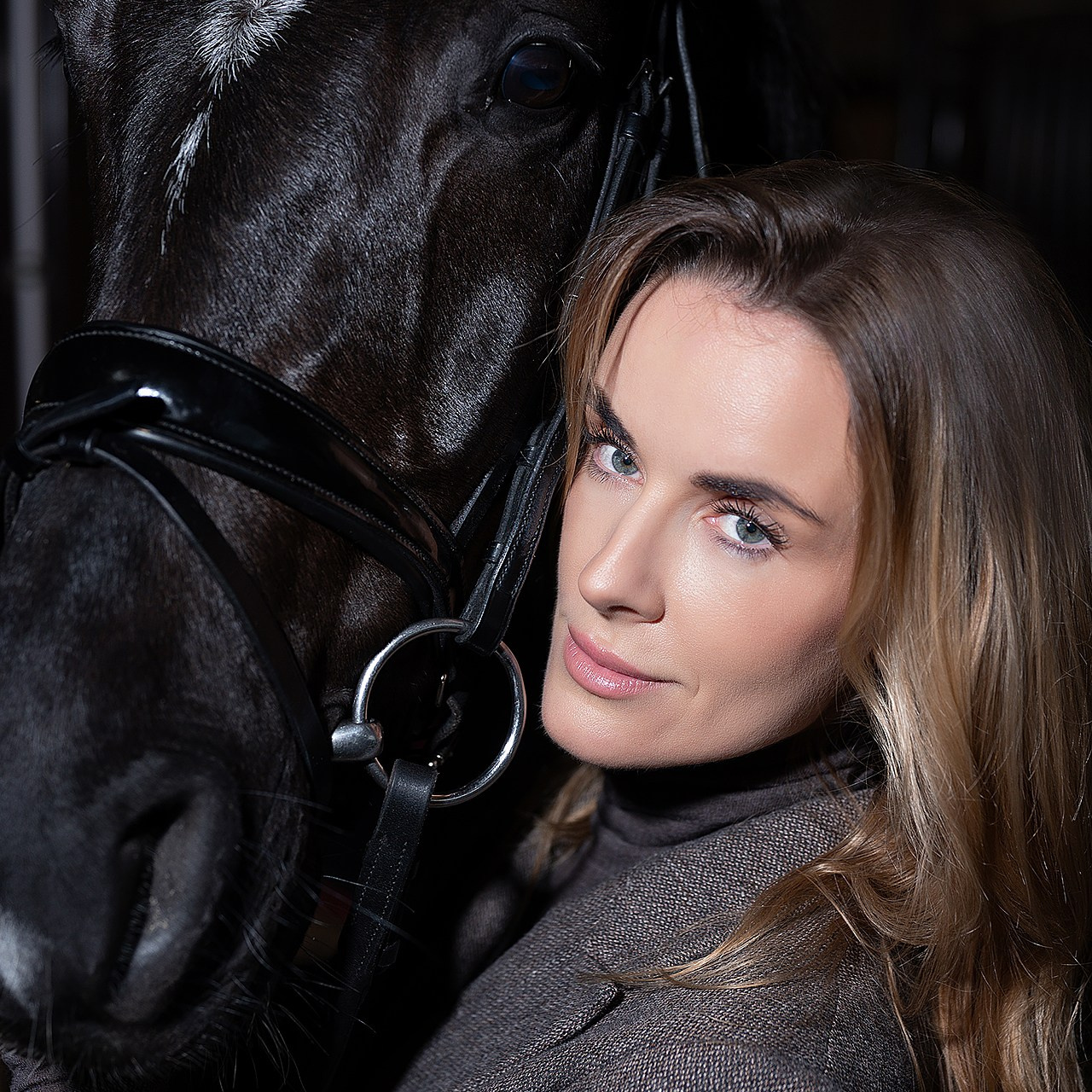 Фотосессия в конюшне