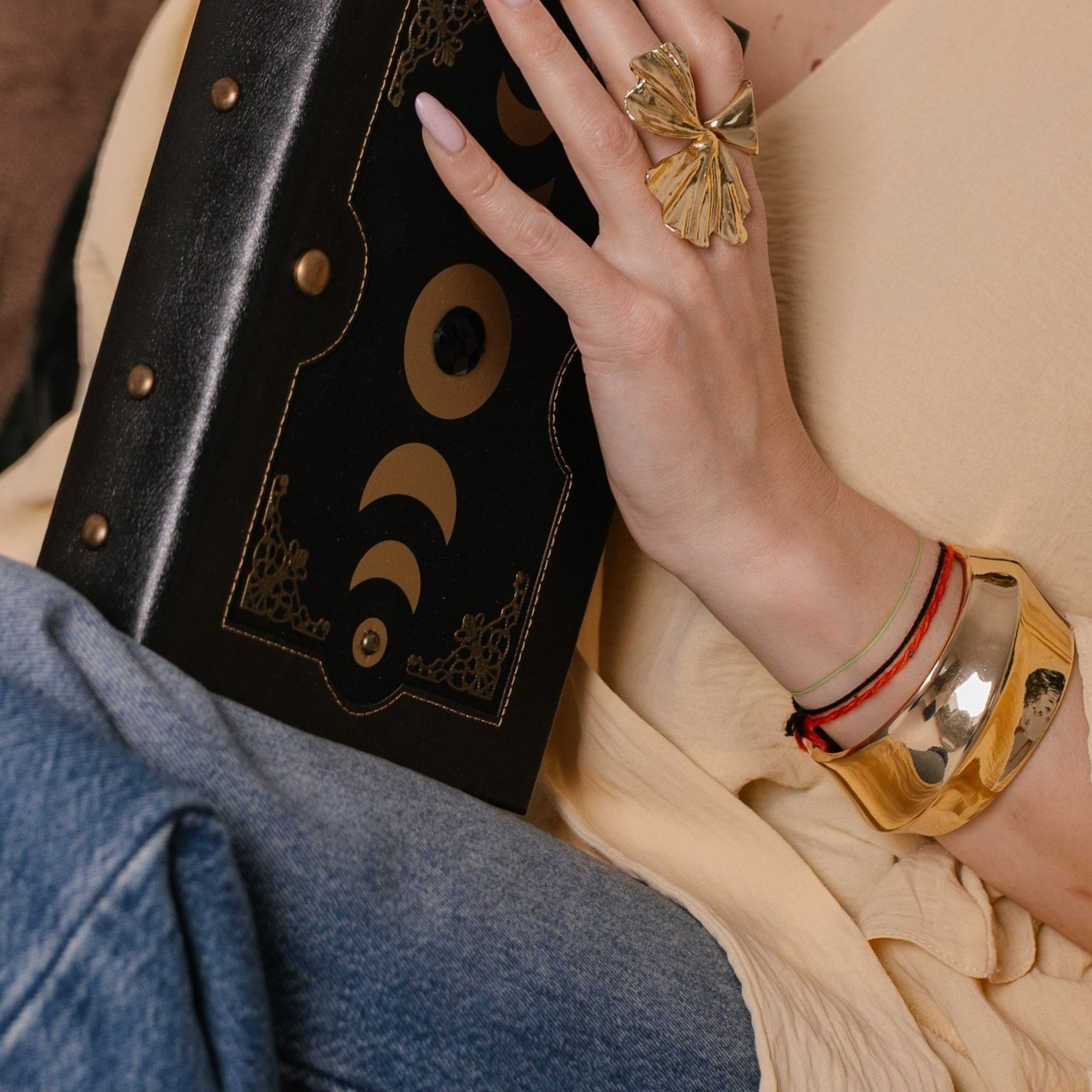 Отзывы. Вита Овчинникова. Фотограф в Новосибирске. Снимаю женские портреты, контент для блогеров и брендов