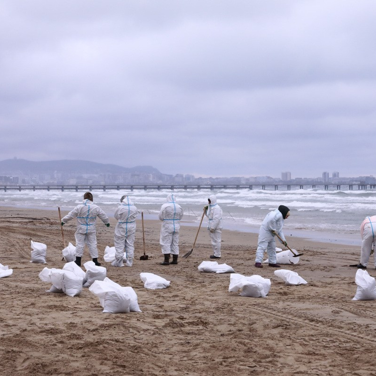 Разлив нефти в Чёрном море — 2025