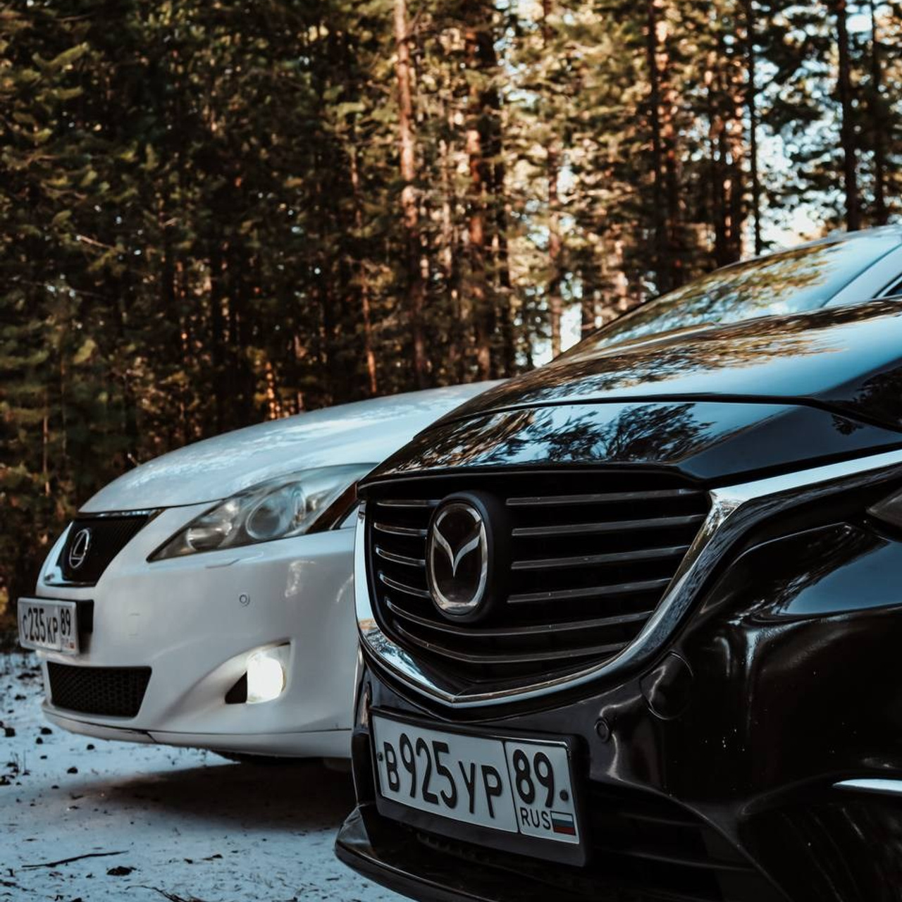 Фотосессия «Тандем инь‑ян: Mazda & Lexus»