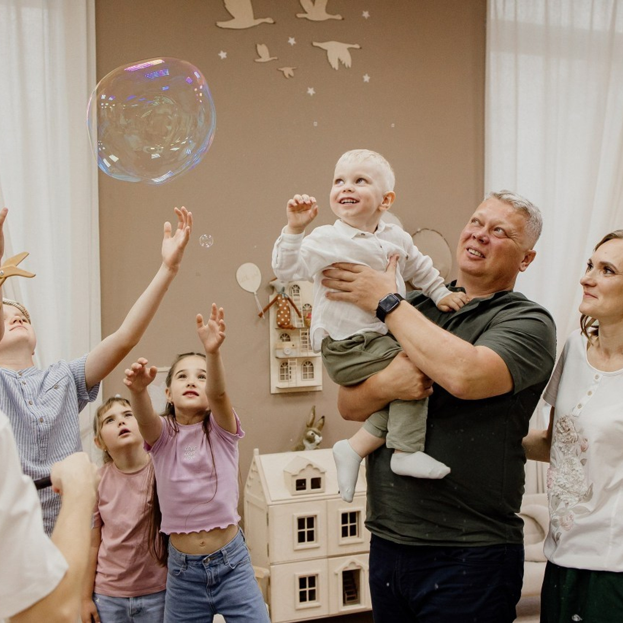 Отзывы. Фотограф Авилова Дарья ● Тюмень● Съемка больших семей ●Архив поколений