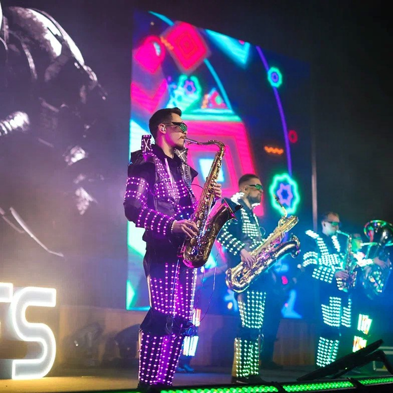 Костюмы Twins Brass Band. Just Brass