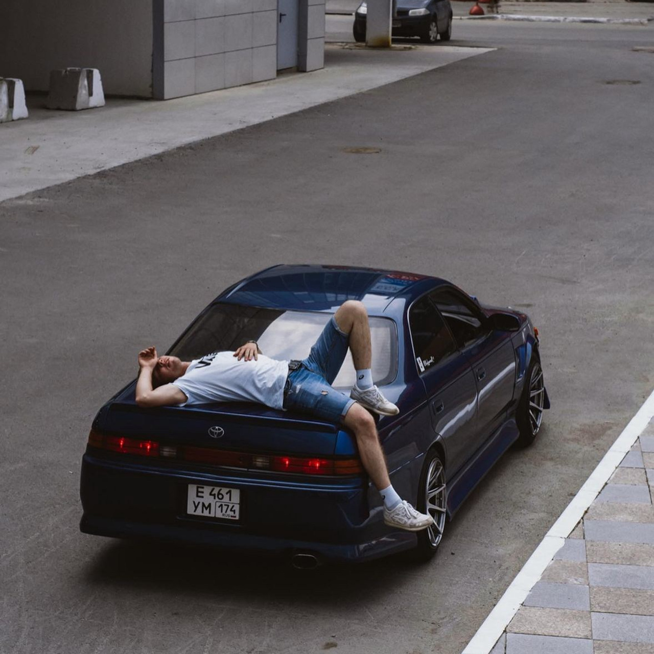 Auto & Lifestyle