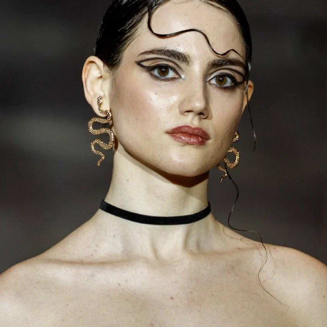 Показы/тематические работы/бодиарт