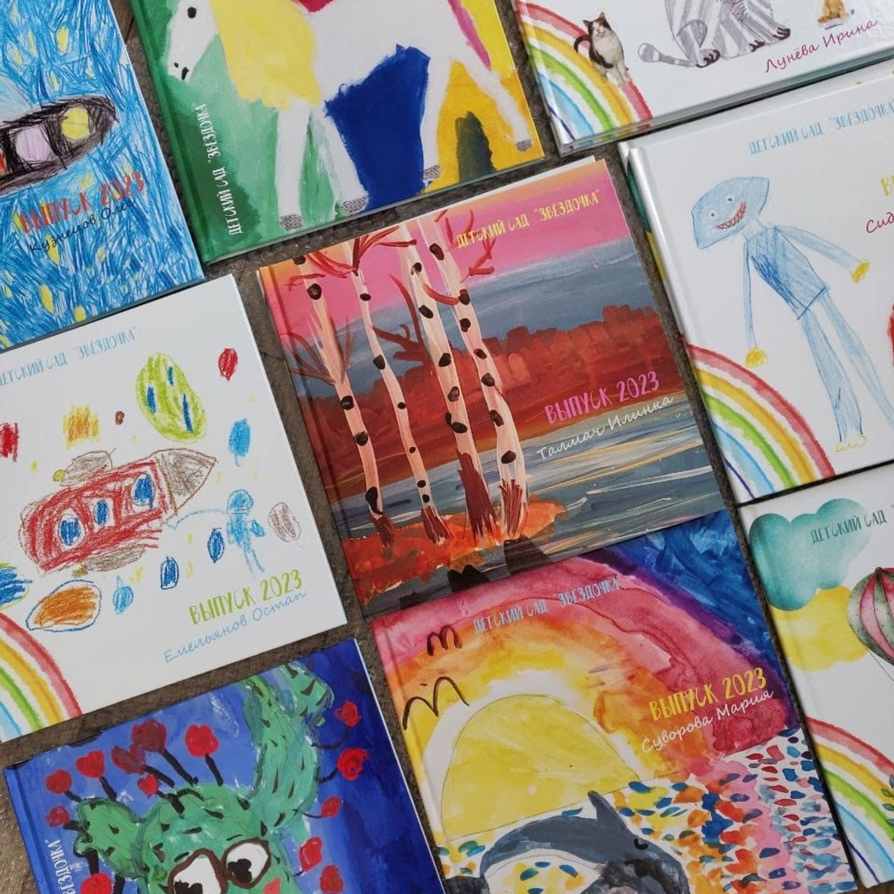 Выпускные альбомы для в детского сада в Липецке. Выпускные альбомы в Липецке Albumboom