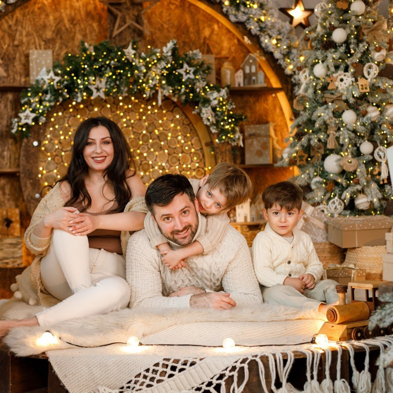 Отзывы. Семейный фотограф в Москве выпускные альбомы Клюковская Надежда