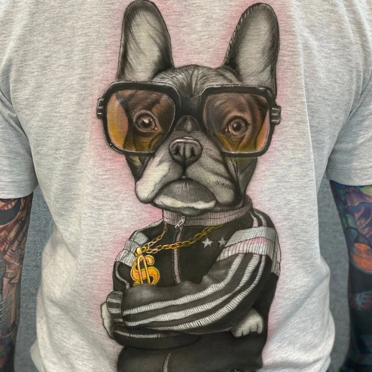 Рисунки на одежде. Helixart.ru