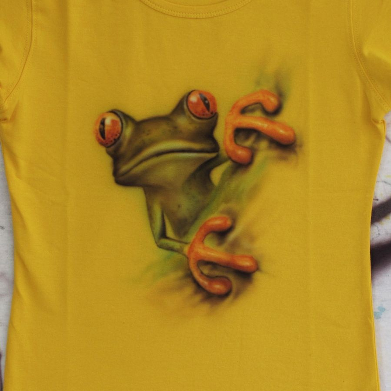 Рисунки на одежде. Helixart.ru