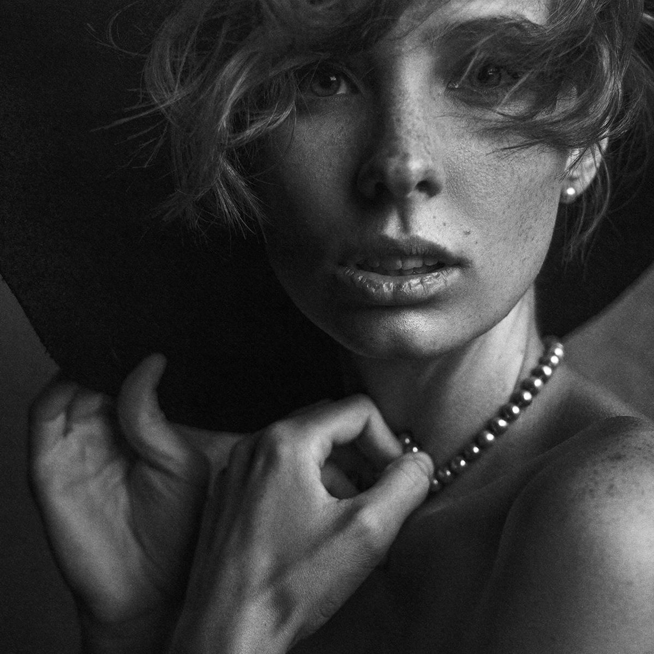 Девушки. Алексей Трифонов