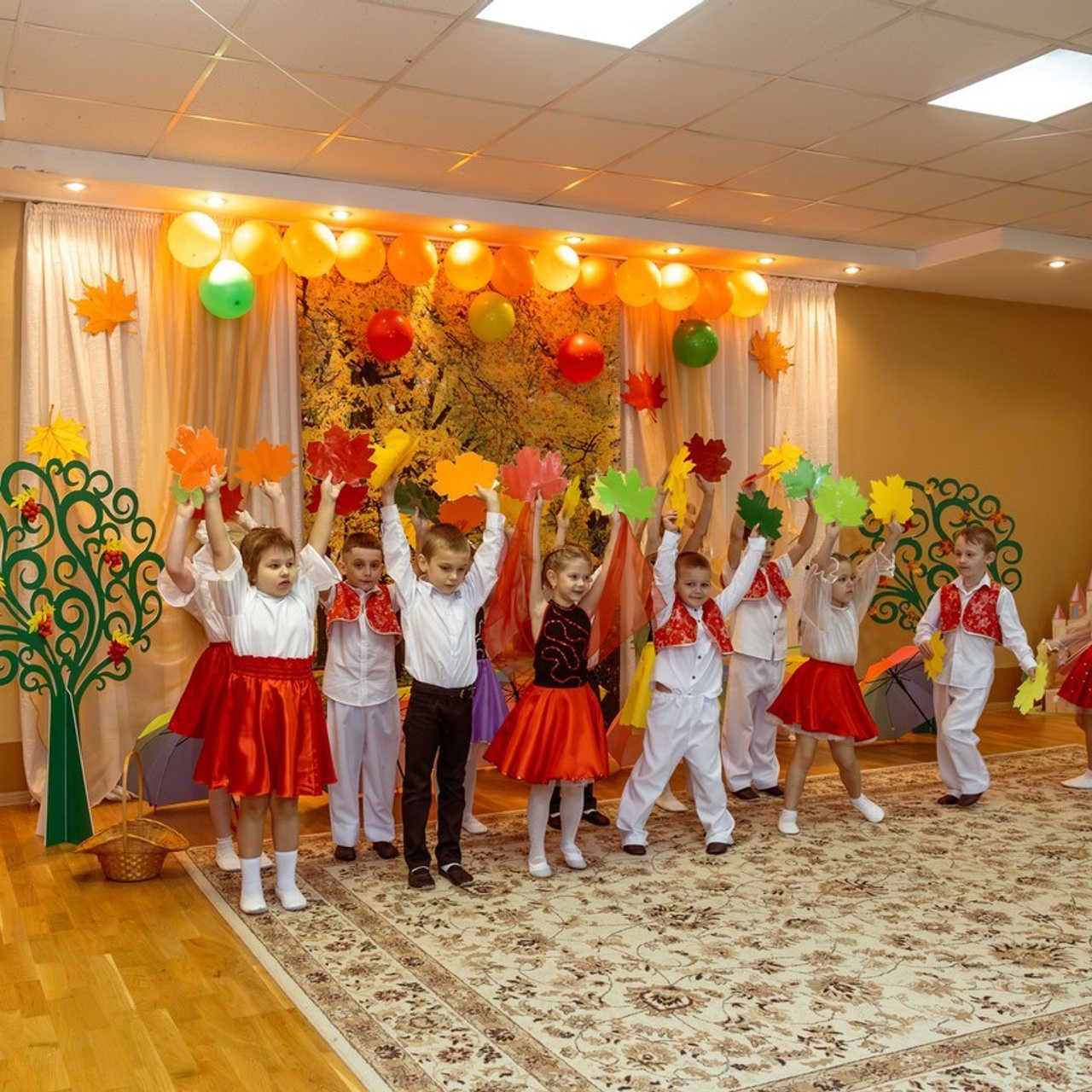 Отзывы о студии фотографов новорожденных и Церковных Таинств в Старом Осколе Юрия и Ольги Гильфаовых. Фотостудия для новорожденных в Старом Осколе Гильфановых Юрия и Ольги