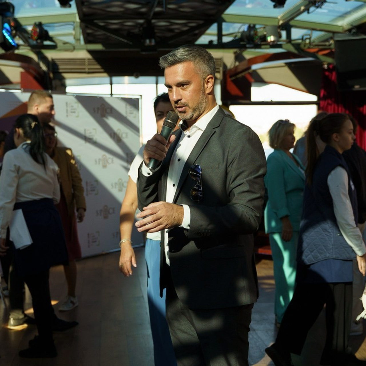 Отзывы. Портретный и репортажный фотограф в Санкт-Петербурге Виктор Сергин