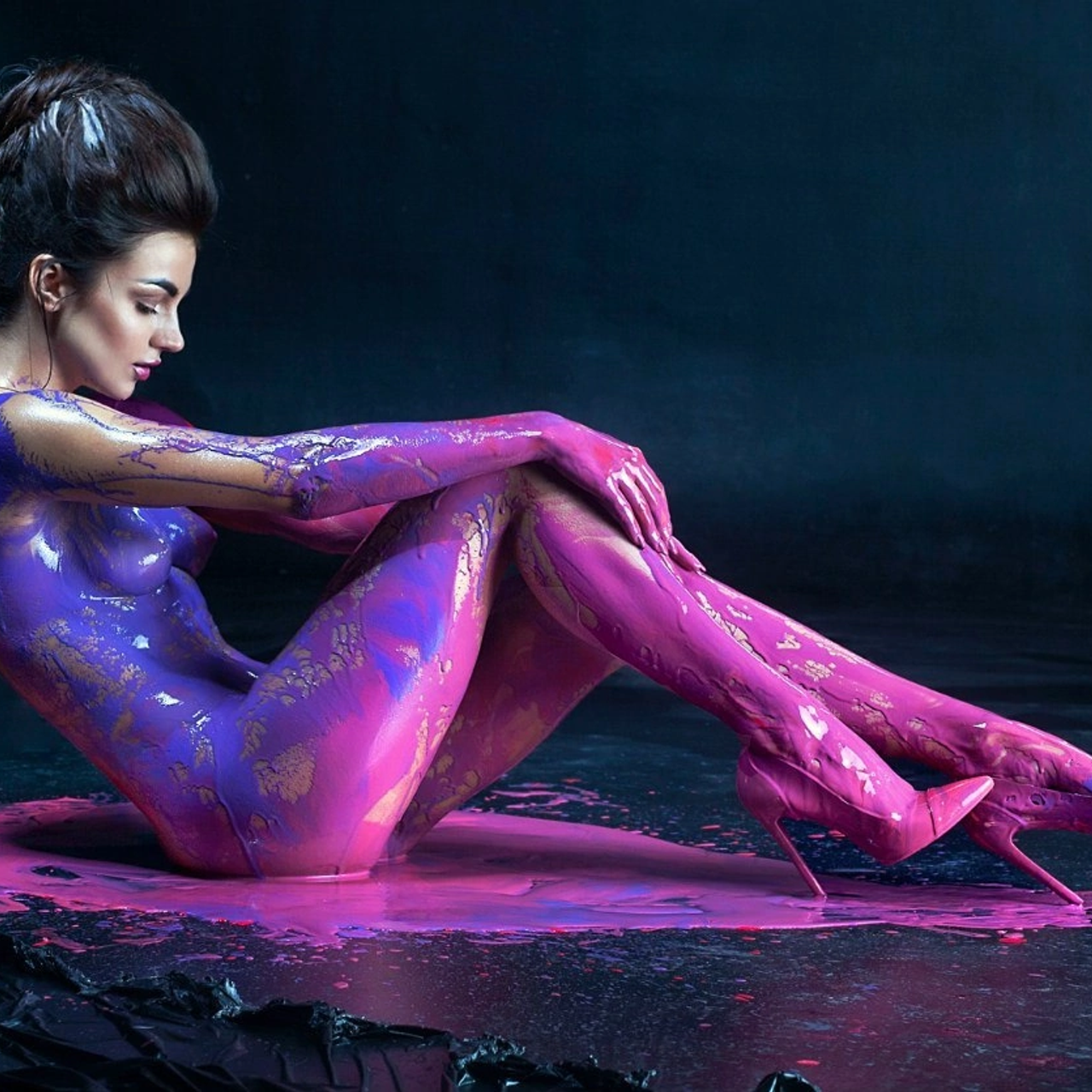 - снимаю на условиях TFP, провожу регулярные арт-ню воркшопы в СПБ  и. Фотограф Облако Александра