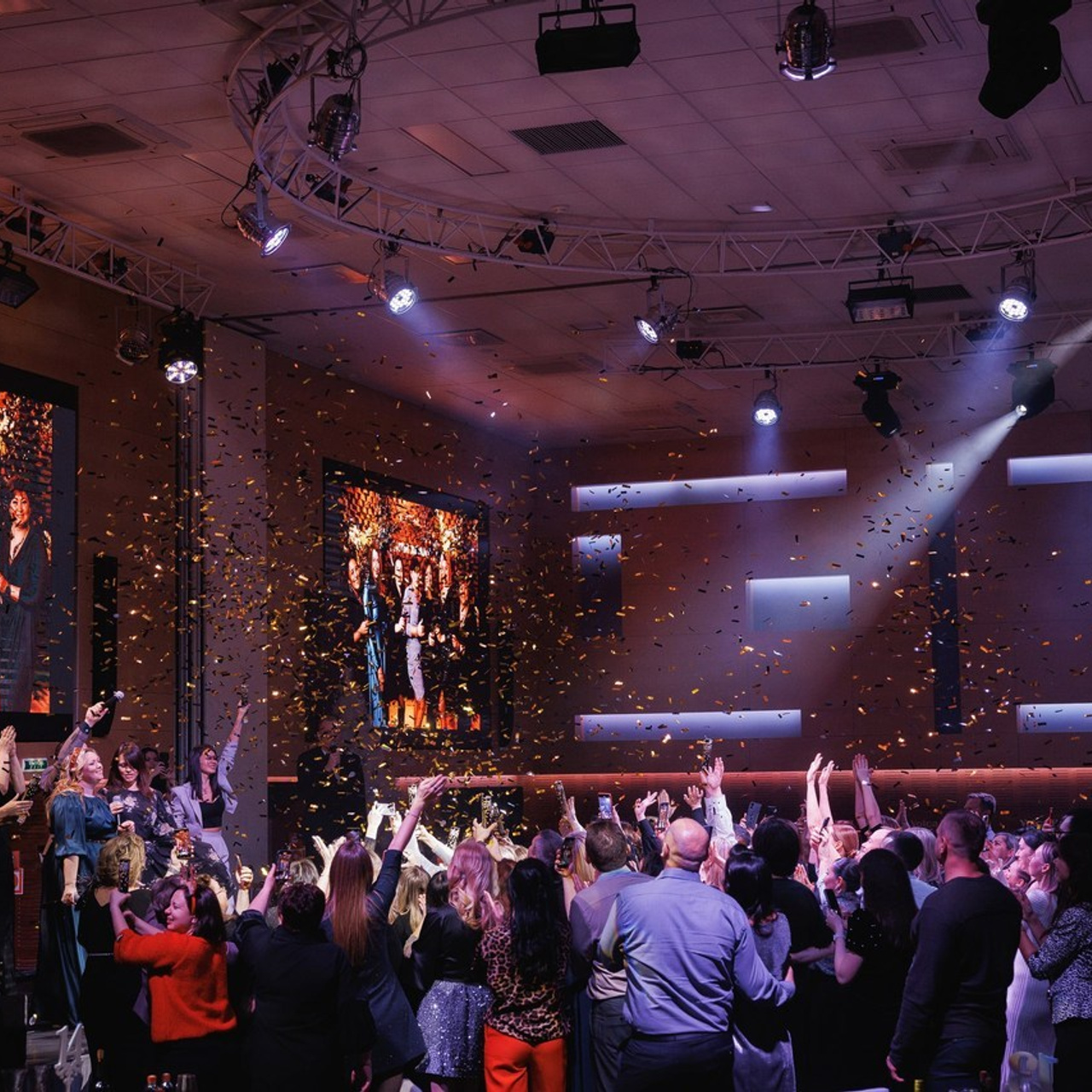 Отзывы. Свадебный и репортажный фотограф в Волгограде Антон Сидоренко