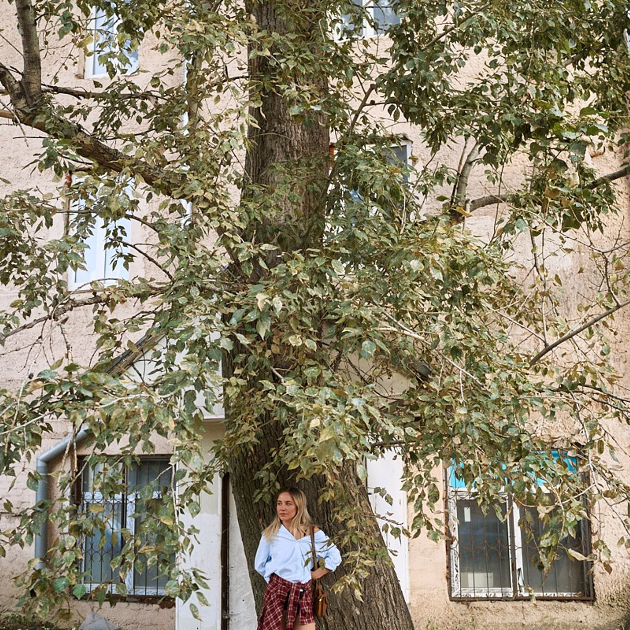 Оля. Иван Кобяков