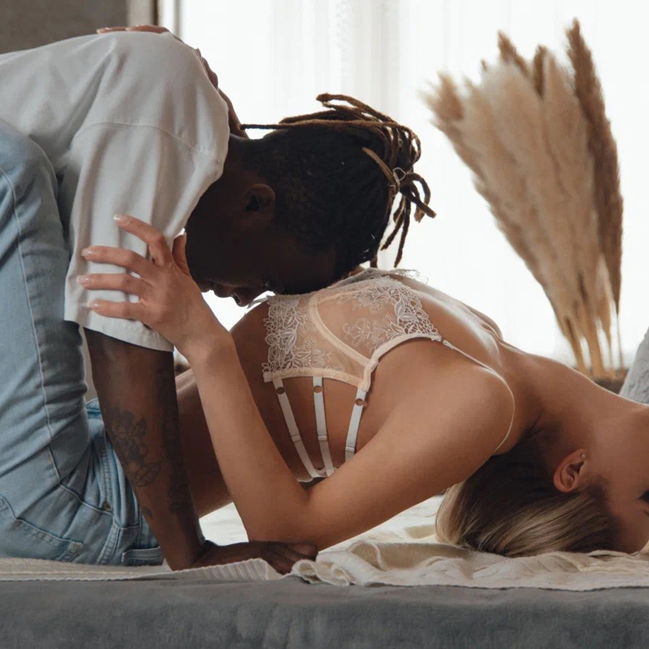 Джоршуа и Дарья / Artroom