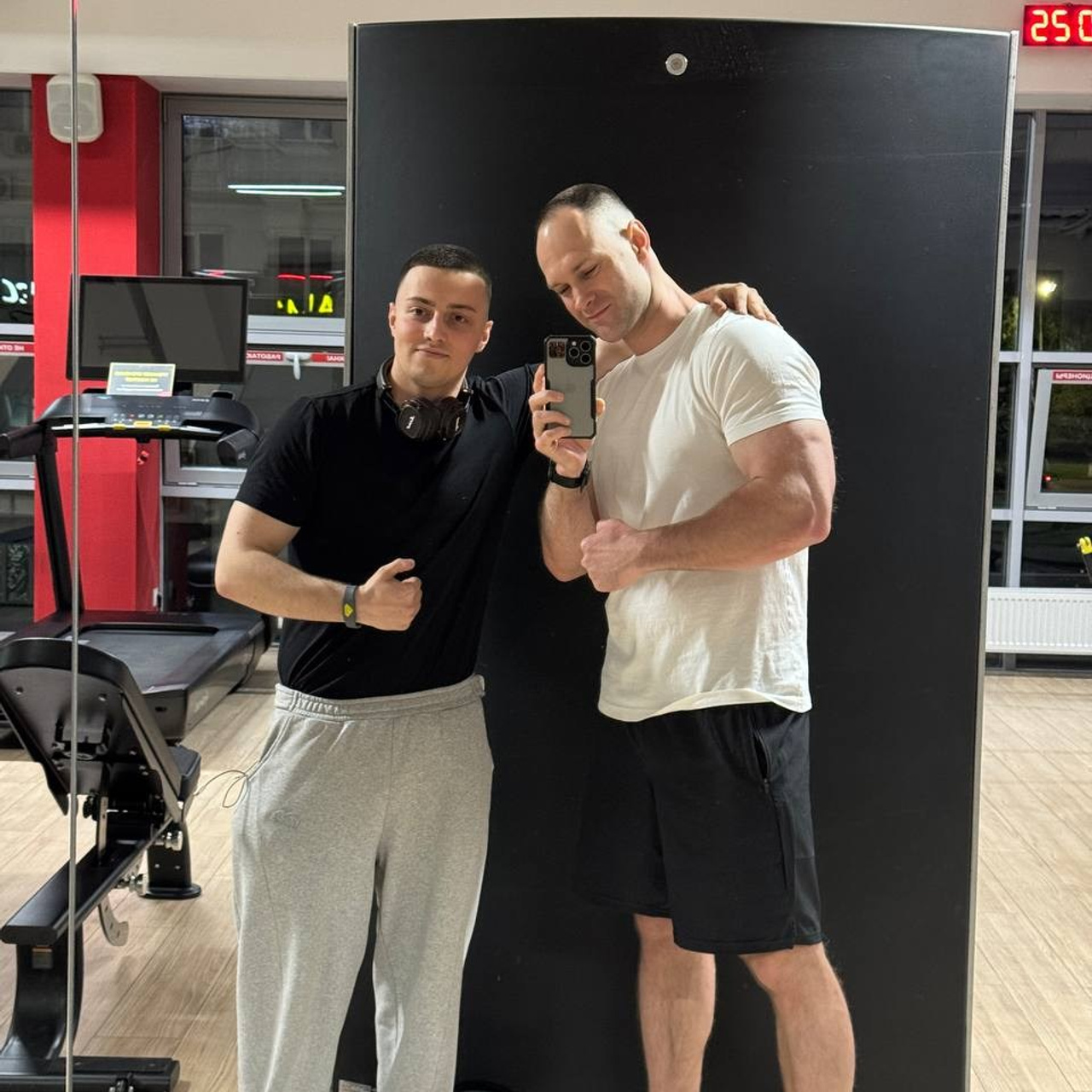 Обо мне. Фитнес-тренер в Набережных Челнах — Дмитрий Могилевский | SMART GYM