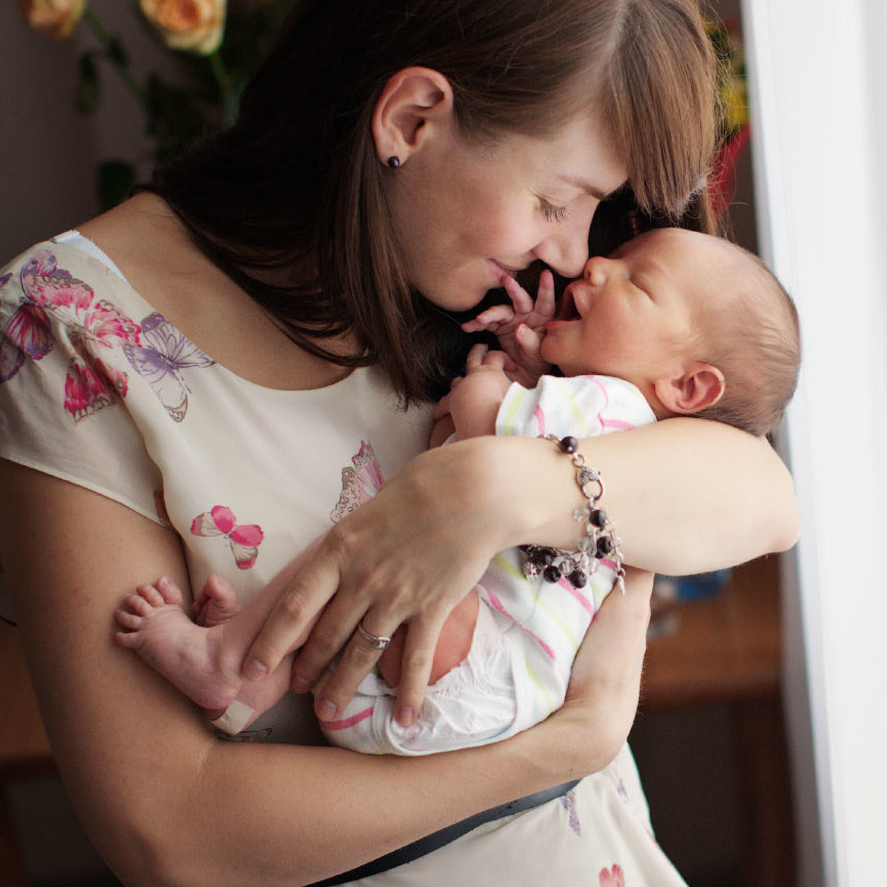 Фотосессия ожидания и выписка из роддома Лапино. Фотограф в Москве Татьяна Байкова
