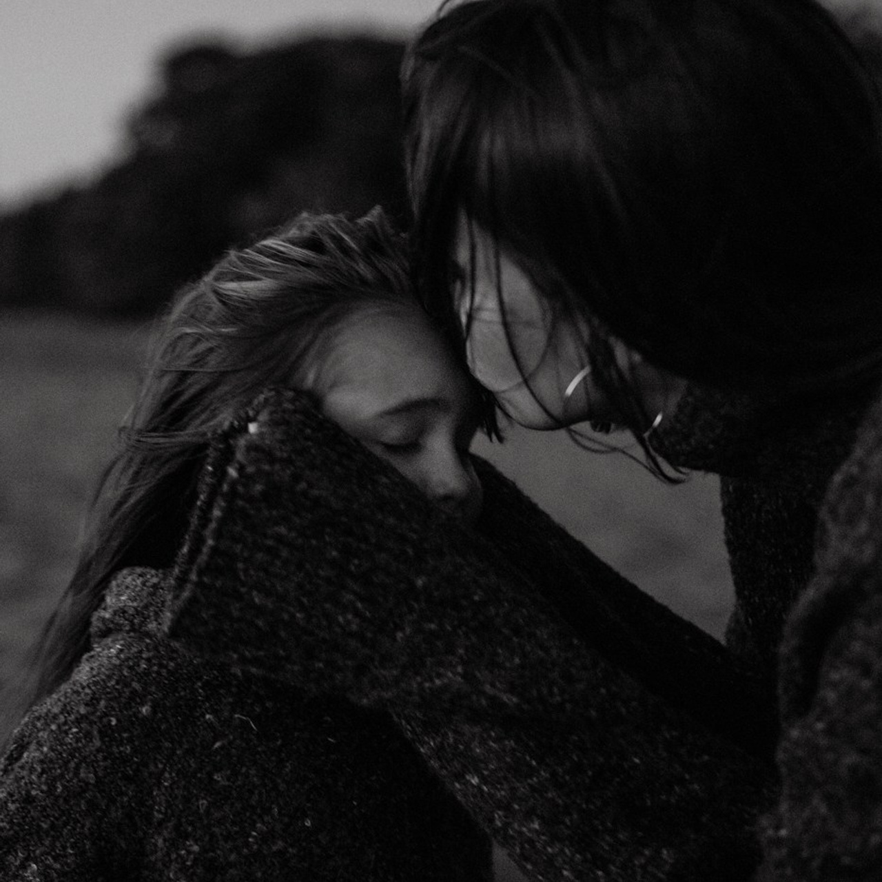 Вика и Полина