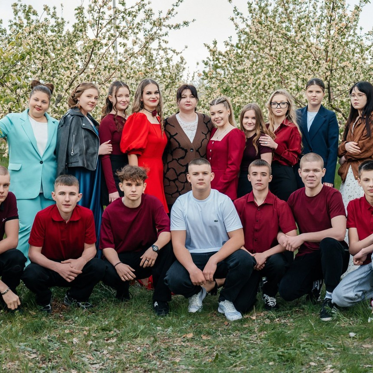 Отзывы. Школьный фотограф в Валуйках. Фотосессии для выпускников и изготовление выпускных альбомов в городе Валуйки и в Белгородской области