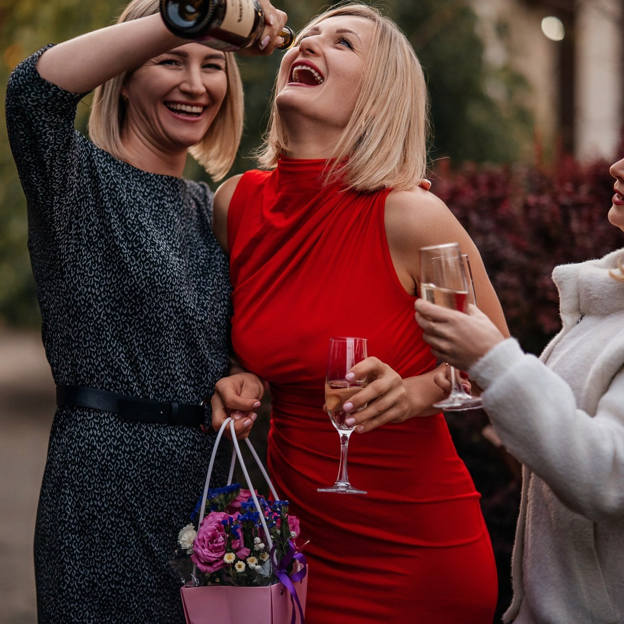 Отзывы. Школьный фотограф в Валуйках. Фотосессии для выпускников и изготовление выпускных альбомов в городе Валуйки и в Белгородской области