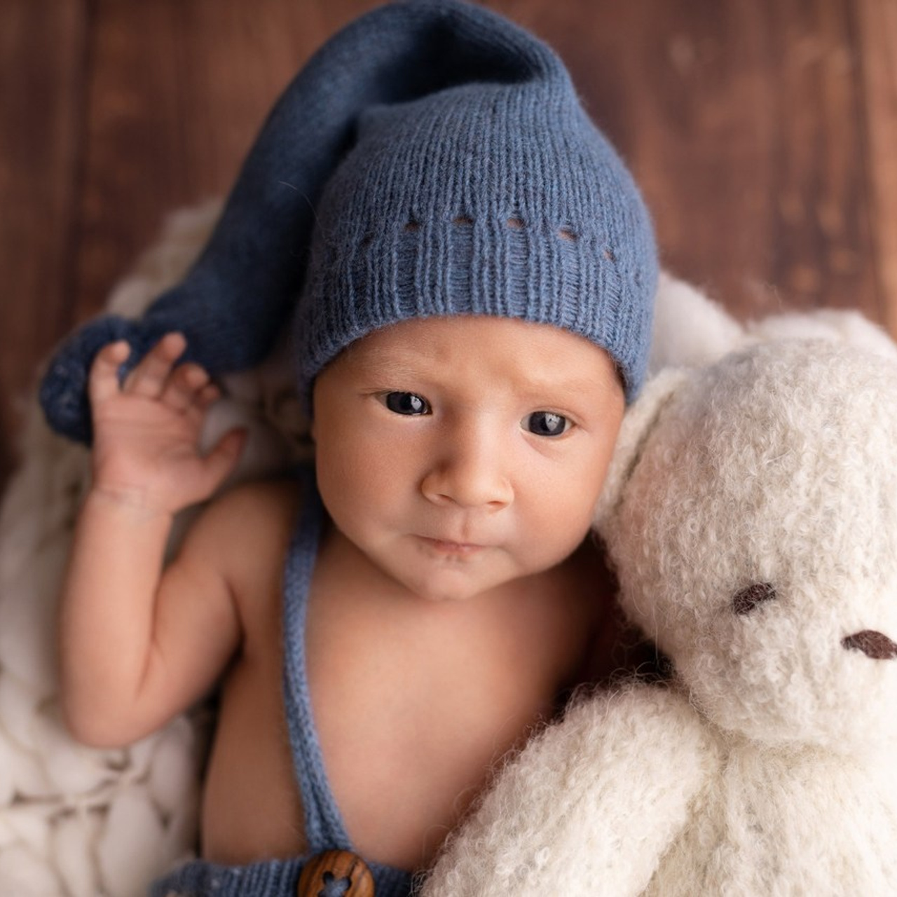 Отзывы родителей о фотосъемке малышей в Омской области. Лучше чем у Столярова. Фотограф новорожденных малышей в Омске и Омской области Эльвира Камаева