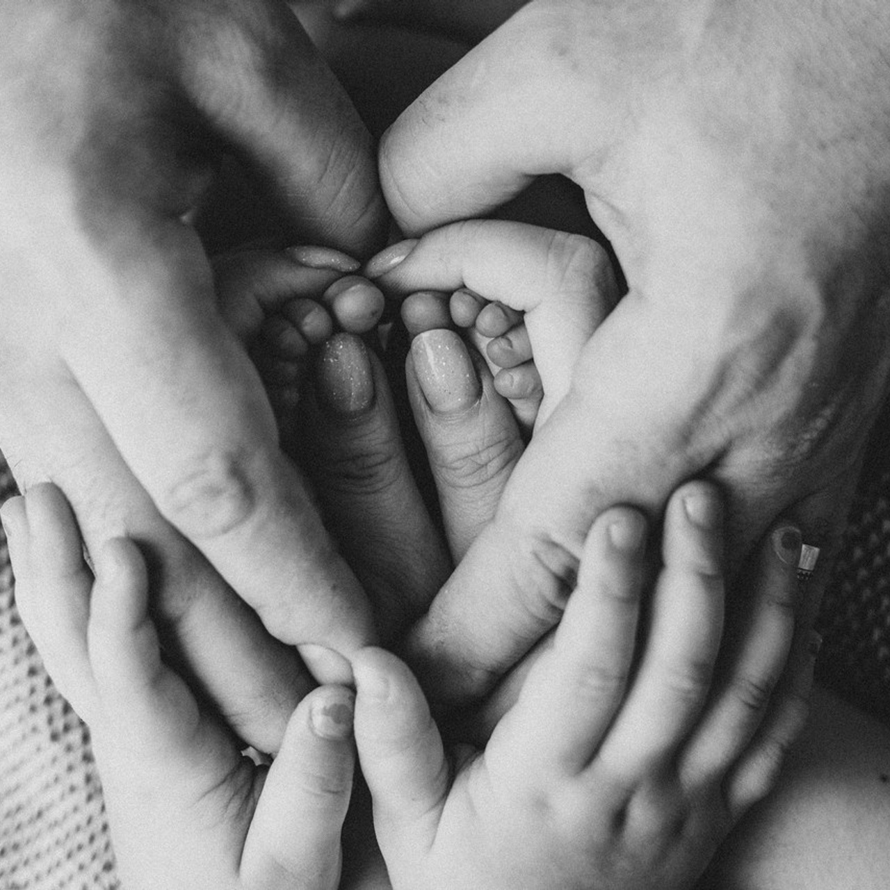 Отзывы родителей о фотосъемке малышей в Омской области. Лучше чем у Столярова. Фотограф новорожденных малышей в Омске и Омской области Эльвира Камаева