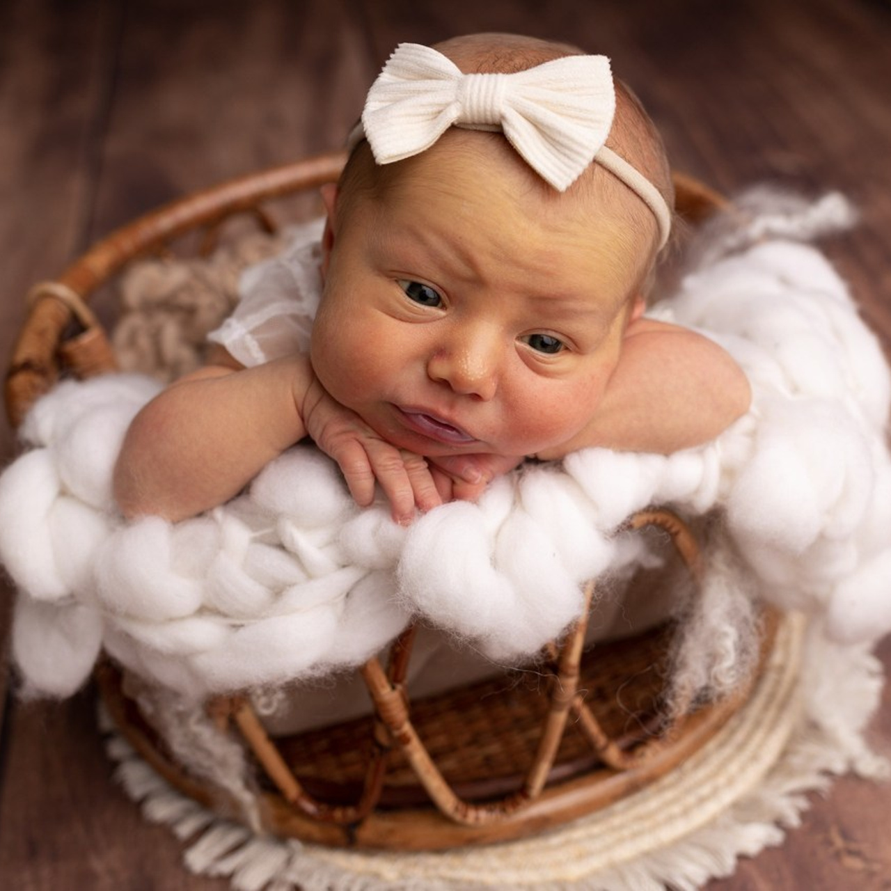 Отзывы родителей о фотосъемке малышей в Омской области. Лучше чем у Столярова. Фотограф новорожденных малышей в Омске и Омской области Эльвира Камаева