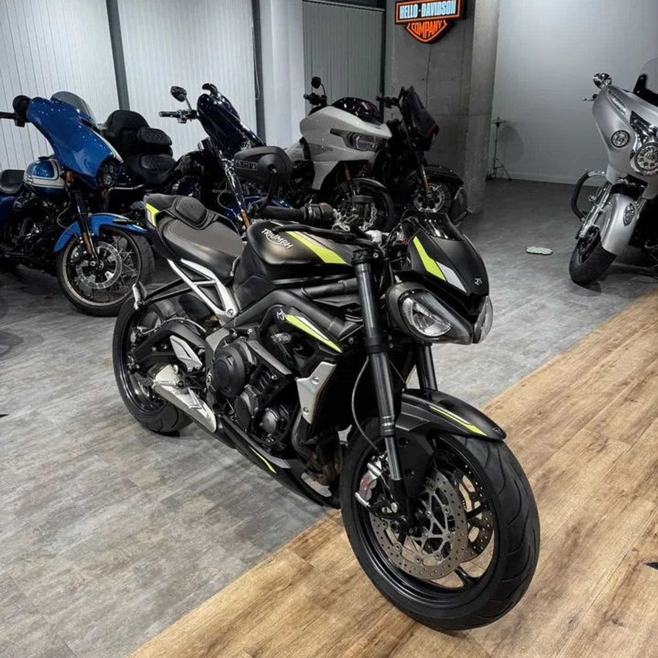 2020 Street Triple 765 RS