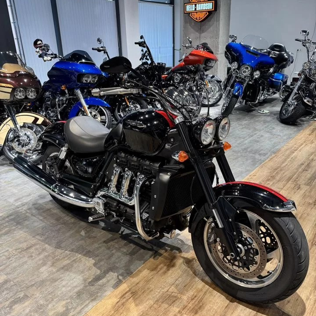 Triumph 2017 Rocket III Roadster