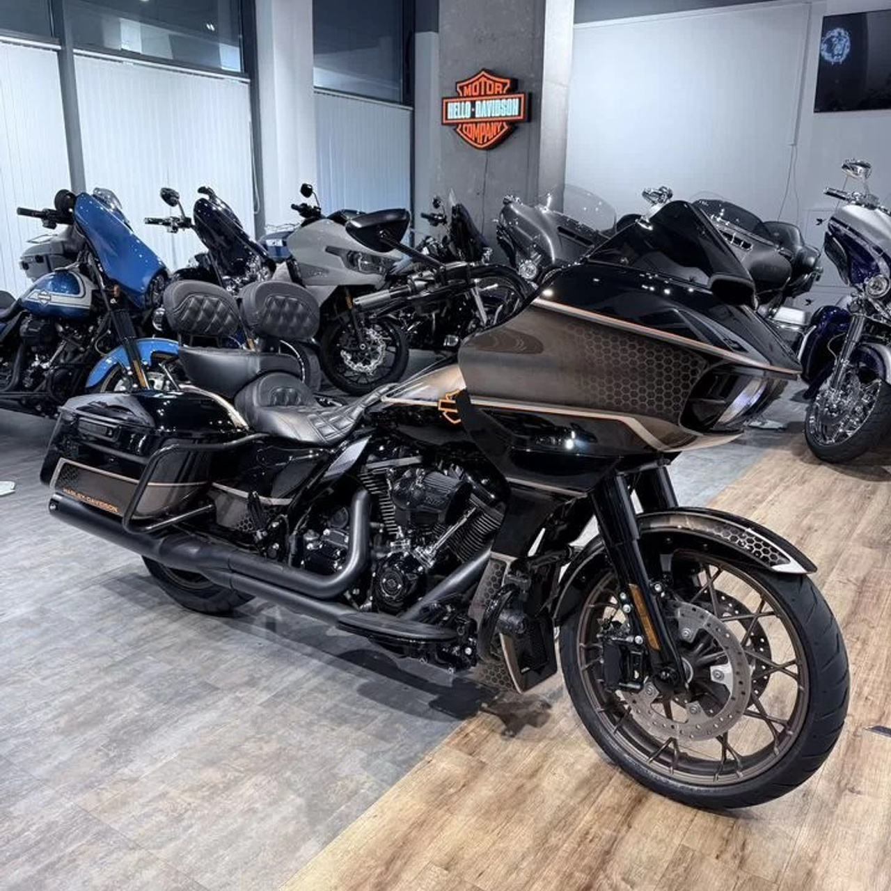 2023 Road Glide ST 117