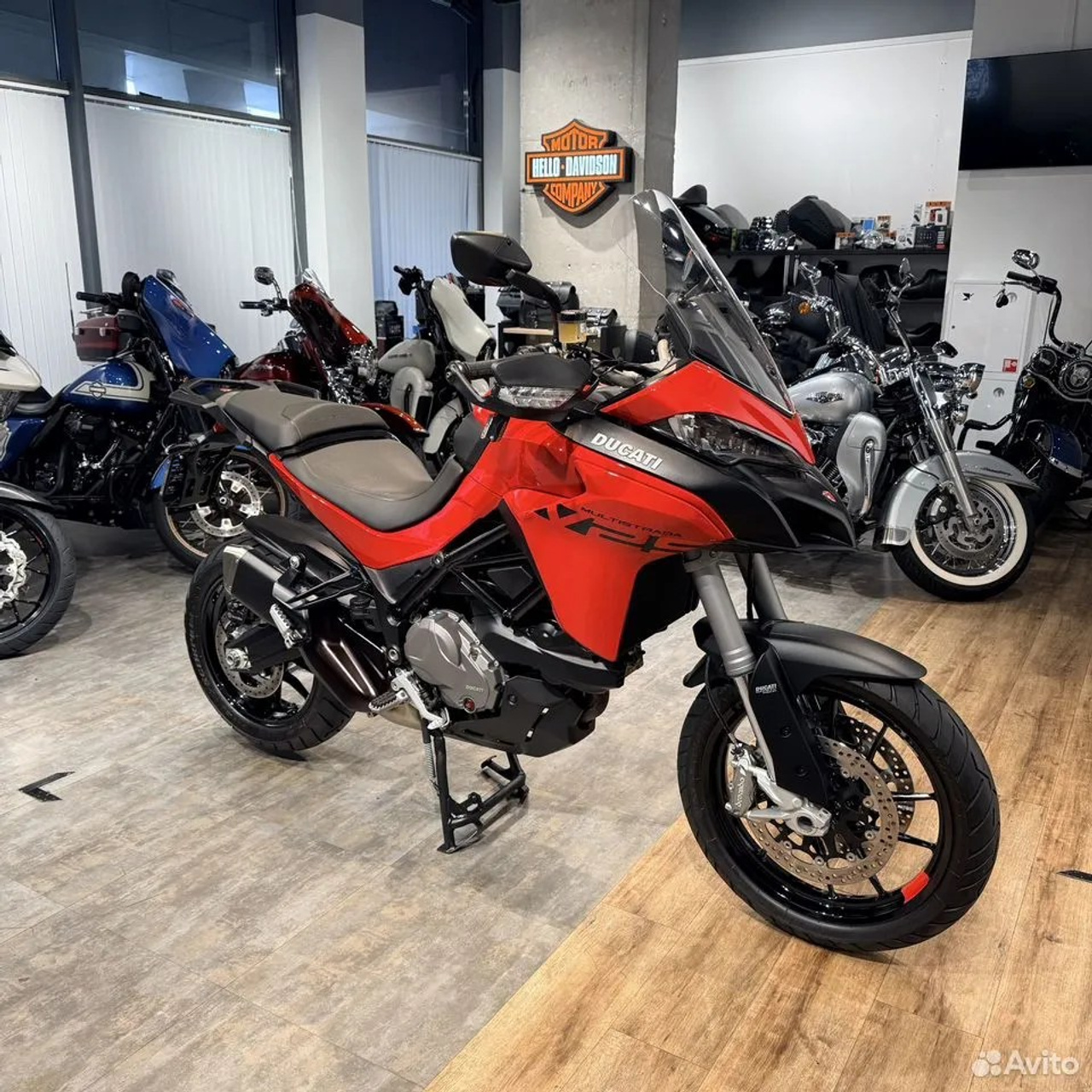 2022 Ducati Multistrada V2S (VIN ZDM*4529)